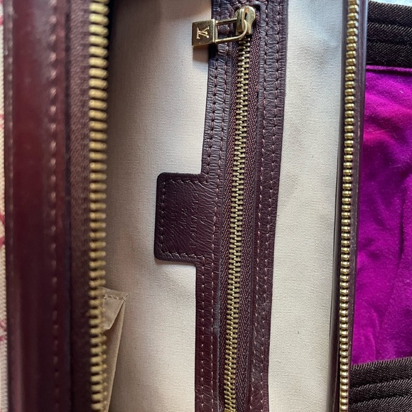 Louis Vuitton Cerise Mini Monogram Josephine PM - Picture 7 of 16